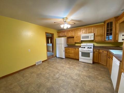 202 George St, Morris, IL 60450 photo 5