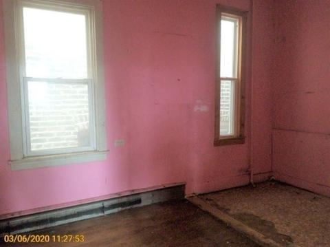 2548 E 109th St, Chicago, IL 60617 photo 9
