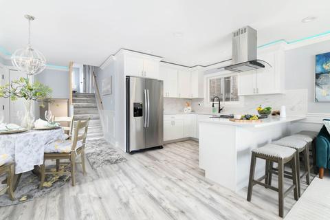 6524 S Champlain Ave, Chicago, IL 60637 photo 11