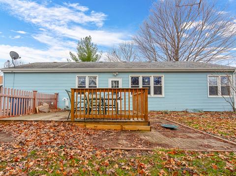 204 Robinson Dr, Morris, IL 60450 photo 15