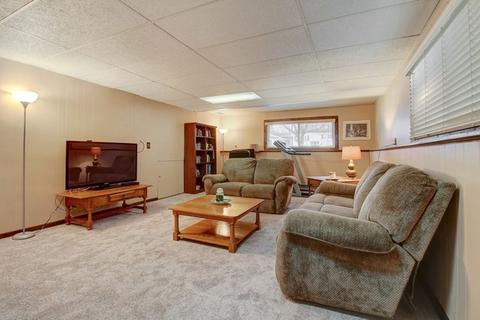 1007 Wilson Ave, Wheaton, IL 60189 photo 11