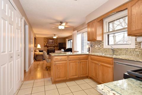720 Bayberry Dr, Bartlett, IL 60103 photo 6