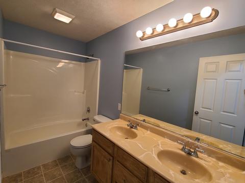 2389 Sanford Ln, Normal, IL 61761 photo 22