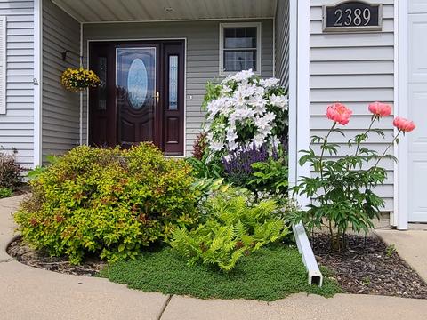 2389 Sanford Ln, Normal, IL 61761 photo 2
