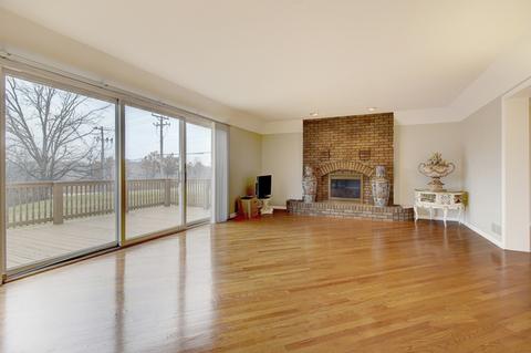 777 Cambridge Dr, Burr Ridge, IL 60527 photo 8
