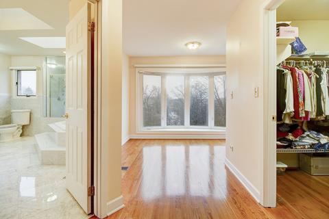 777 Cambridge Dr, Burr Ridge, IL 60527 photo 22
