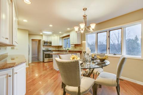 777 Cambridge Dr, Burr Ridge, IL 60527 photo 13