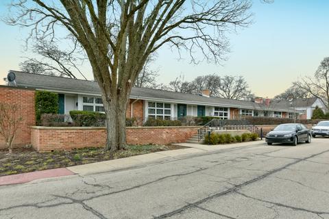 644 Spring Rd, Glenview, IL 60025 photo 2