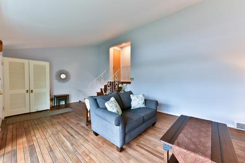 644 Spring Rd, Glenview, IL 60025 photo 4