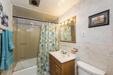 2246 S 16th Ave, Broadview, IL 60155 photo 10