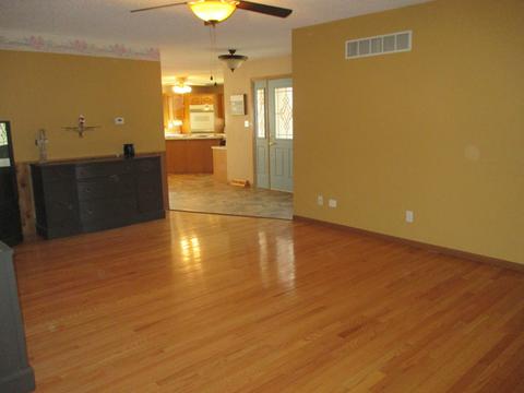 10 13th St, Peru, IL 61354 photo 15
