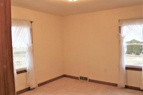 317 N Jackson St, Morrison, IL 61270 photo 17