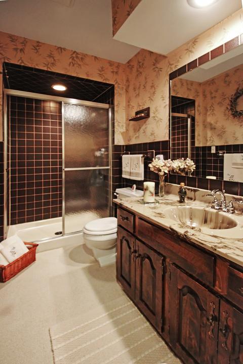 1225 Sullivan Dr, Freeport, IL 61032 photo 8