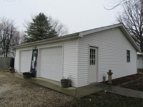 303 N Front St, Danforth, IL 60930 photo 28
