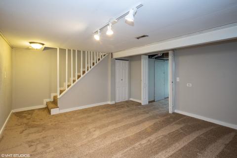 2223 Clifton Pl, Hoffman Estates, IL 60169 photo 13