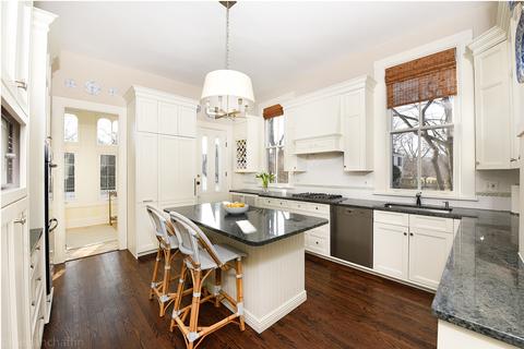 302 Forest St, Winnetka, IL 60093 photo 7