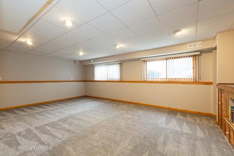 463 S Main St, Bartlett, IL 60103 photo 13