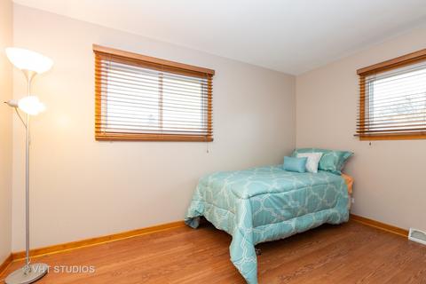 463 S Main St, Bartlett, IL 60103 photo 12