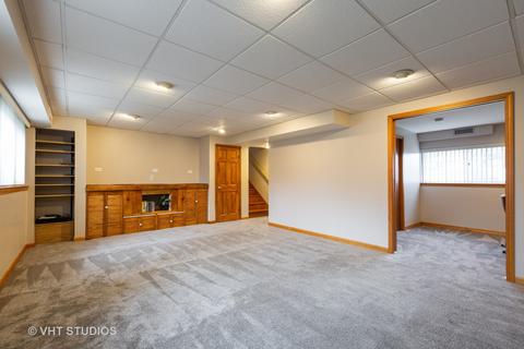 463 S Main St, Bartlett, IL 60103 photo 14