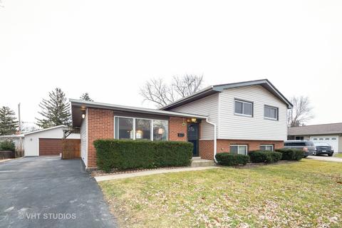 463 S Main St, Bartlett, IL 60103 photo 2
