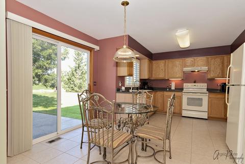 619 Wimbleton Trl, Mchenry, IL 60050 photo 7