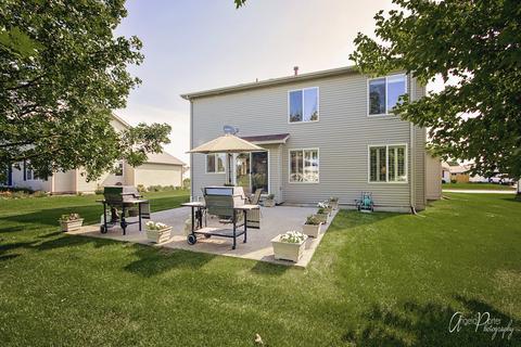 619 Wimbleton Trl, Mchenry, IL 60050 photo 3