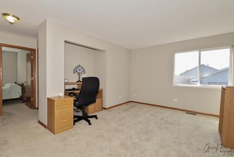 619 Wimbleton Trl, Mchenry, IL 60050 photo 17