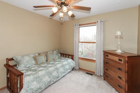 568 E Lincoln Ave, Des Plaines, IL 60018 photo 20