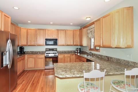 568 E Lincoln Ave, Des Plaines, IL 60018 photo 7