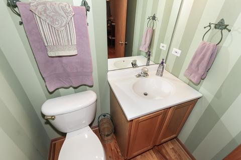 568 E Lincoln Ave, Des Plaines, IL 60018 photo 13