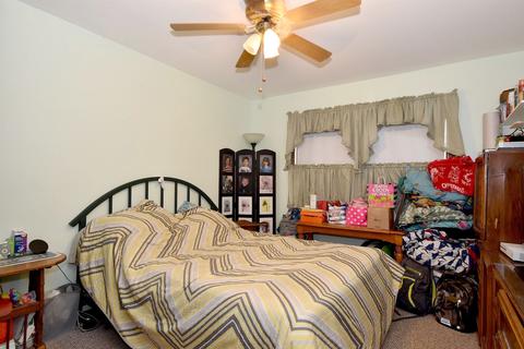 598 Rush St, Roselle, IL 60172 photo 14