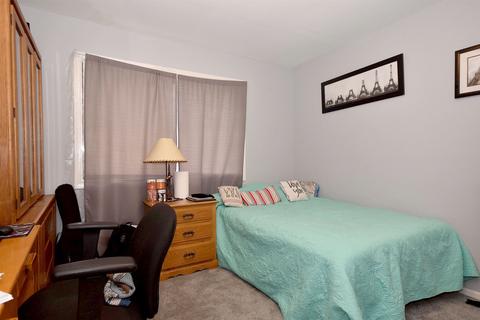 598 Rush St, Roselle, IL 60172 photo 35