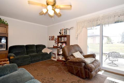 598 Rush St, Roselle, IL 60172 photo 13