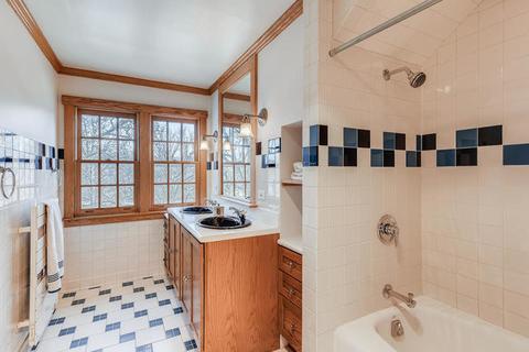 178 Nuttall Rd, Riverside, IL 60546 photo 33