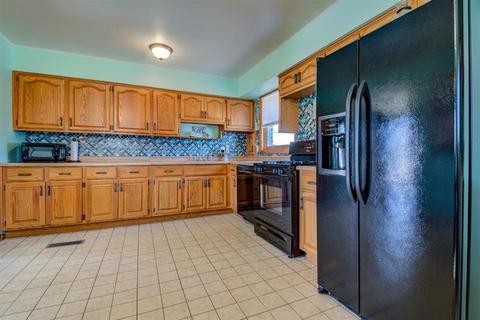 8425 Lorel Ave, Burbank, IL 60459 photo 3