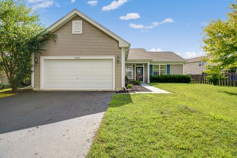32806 Weathervane Ln, Lakemoor, IL 60051 photo 1