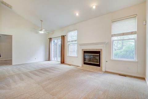 32806 Weathervane Ln, Lakemoor, IL 60051 photo 3