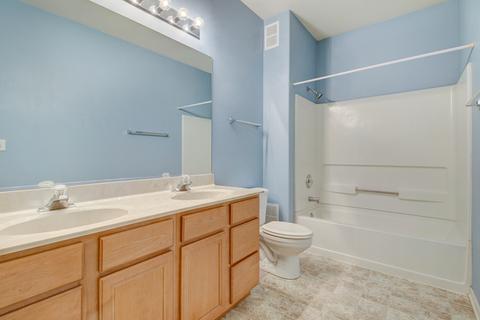 32806 Weathervane Ln, Lakemoor, IL 60051 photo 15
