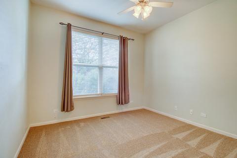32806 Weathervane Ln, Lakemoor, IL 60051 photo 14
