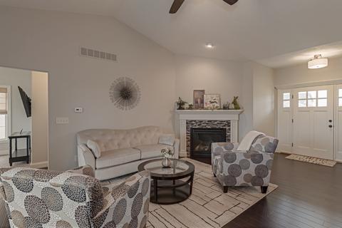 71 Fedor Cir, Bloomington, IL 61705 photo 7