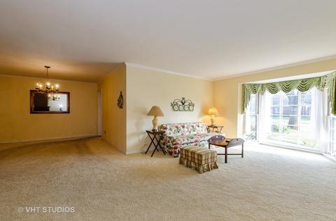 1010 Forestview Ln, Glenview, IL 60025 photo 3