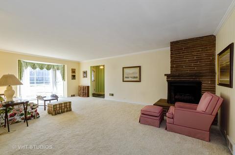 1010 Forestview Ln, Glenview, IL 60025 photo 2