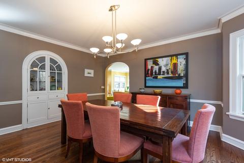 2144 Forestview Rd, Evanston, IL 60201 photo 9