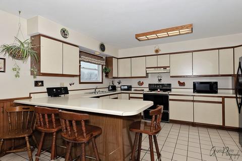 33380 Stanton Ln, Ingleside, IL 60041 photo 14