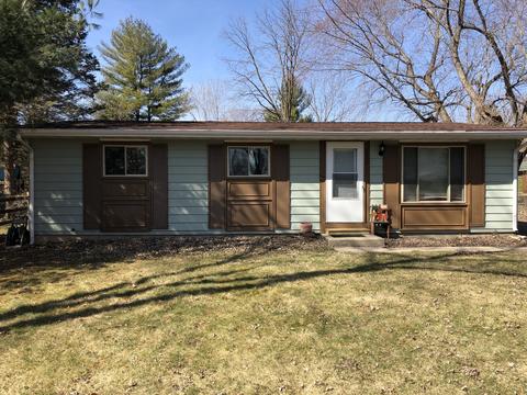 2605 Hyde Park Ave, Holiday Hills, IL 60051 photo 1