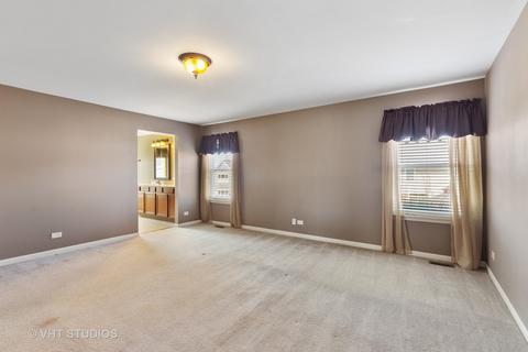 614 Aborn Ave, Elgin, IL 60124 photo 9