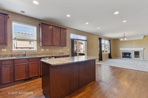 614 Aborn Ave, Elgin, IL 60124 photo 5