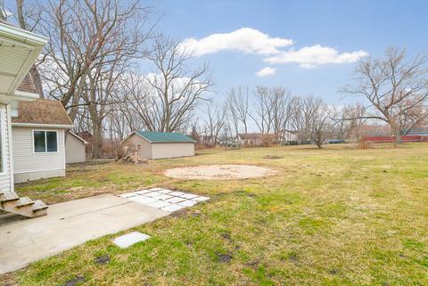 235 E Cermak Rd, Braidwood, IL 60408 photo 25