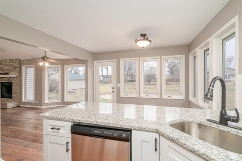 235 E Cermak Rd, Braidwood, IL 60408 photo 14