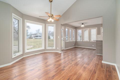 235 E Cermak Rd, Braidwood, IL 60408 photo 7
